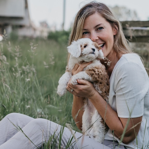 Meet your Posher, Jessica - Picture 1 of 1